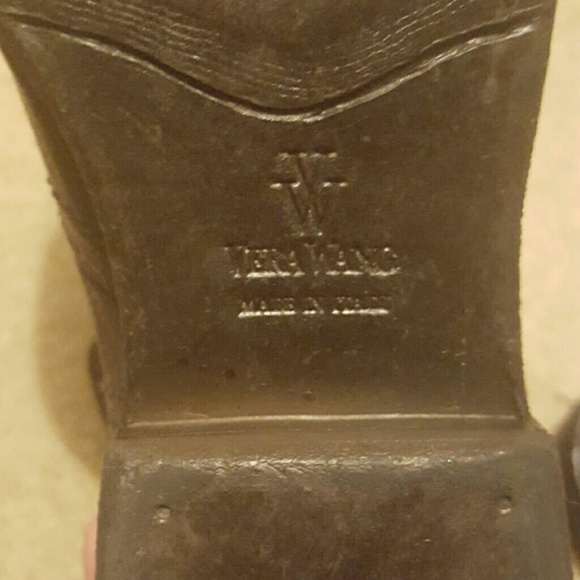 Vera Wang booties - Picture 2 of 2